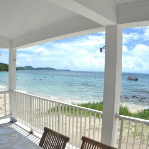 les-pieds-dans-l-eau-martinique-00